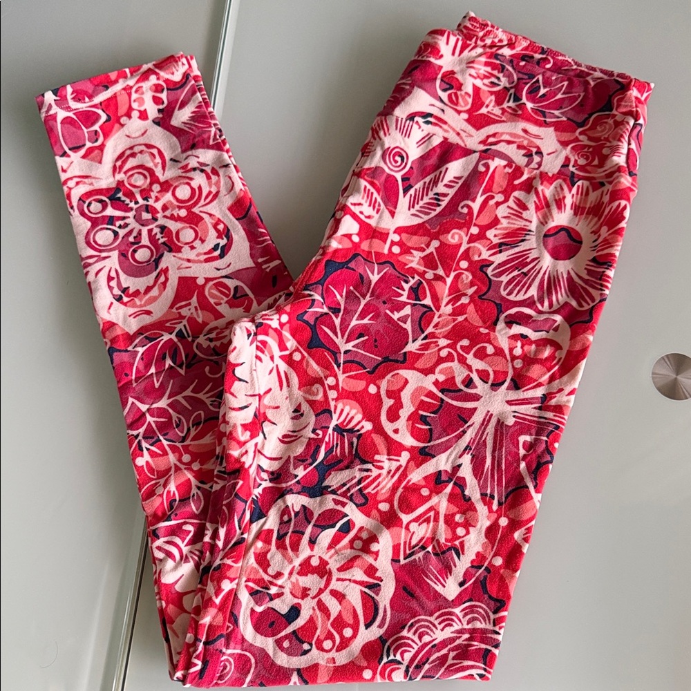 LuLaRoe OS Leggings in Pink Floral